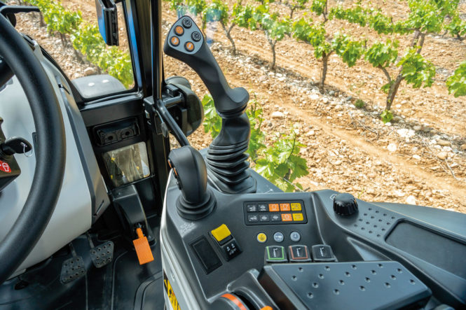 T4_120F_CAB_StageV_22_G_002.eps