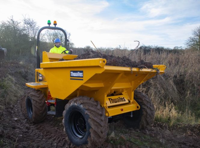 6-Tonne-Front-Tip-Action-030-880x650