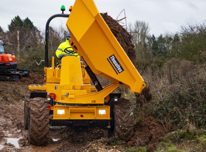 6-Tonne-Power-Swivel-Action-026-880x650