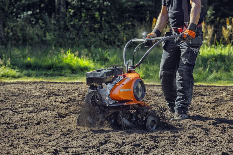 Tillers and scarifiers Ernest Doe