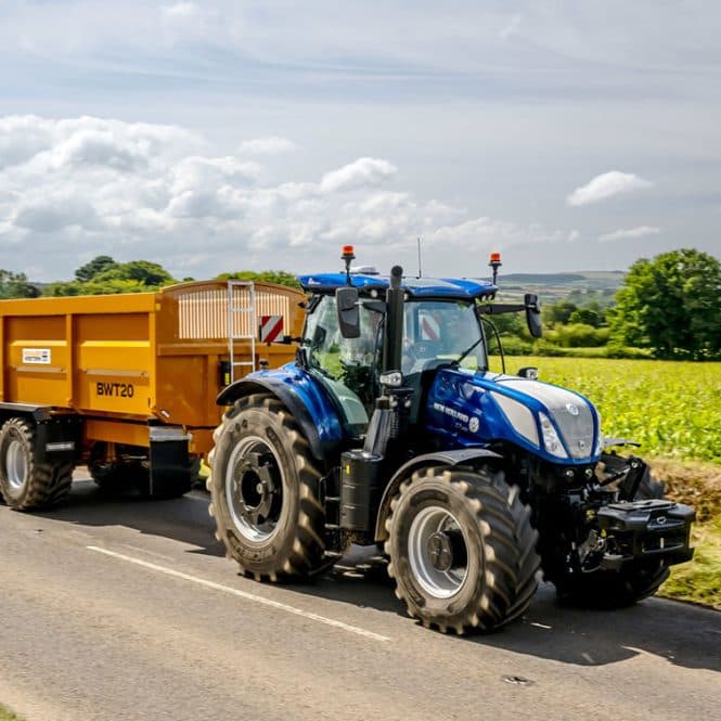 NEW HOLLAND T7 LWB WITH PLM INTELLIGENCE Ernest Doe