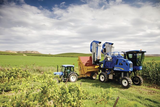 New Holland Braud 9090X Grape Harvester