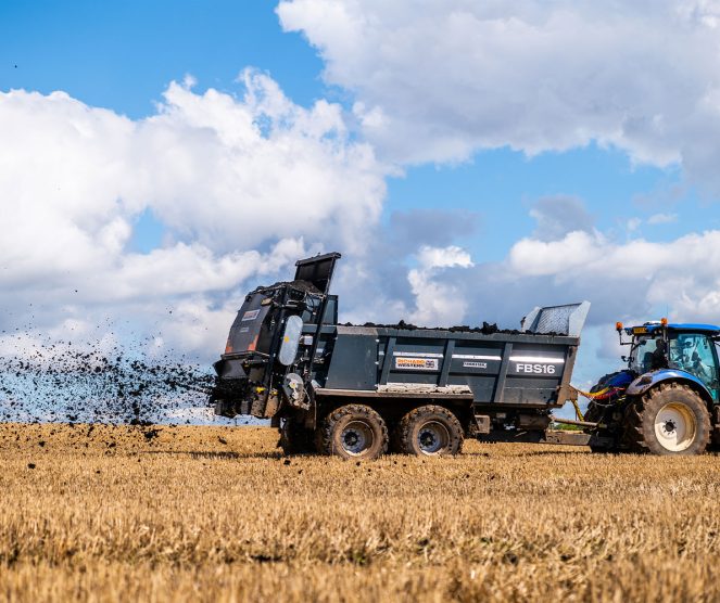 Richard Western Spreader Trailers
