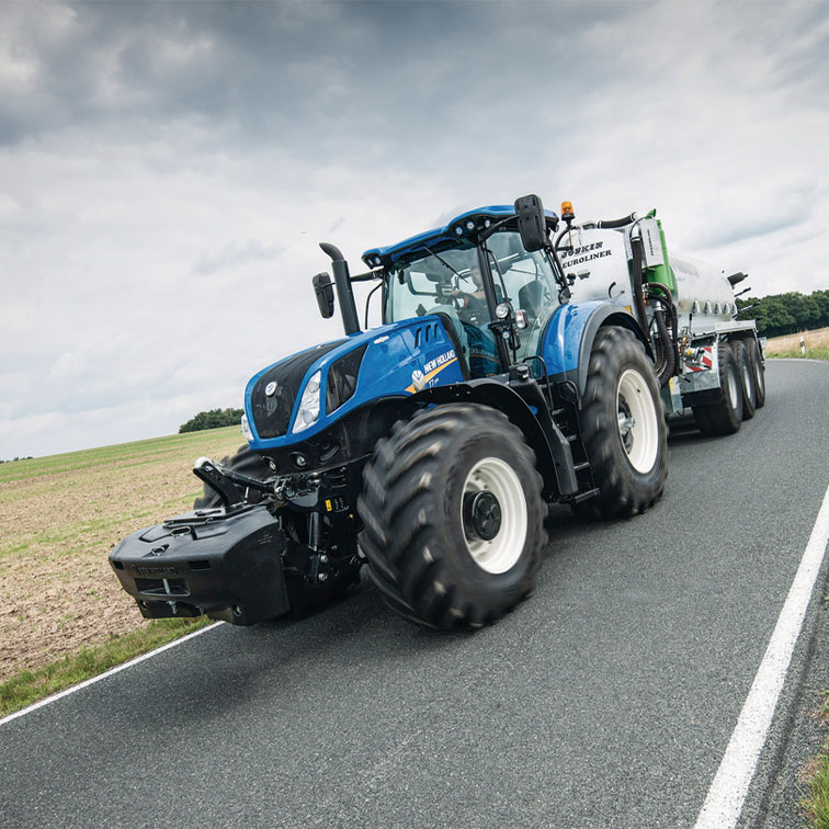 New Holland Tractors - Ernest Doe