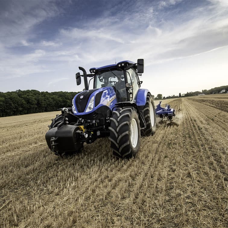 New Holland Tractors - Ernest Doe
